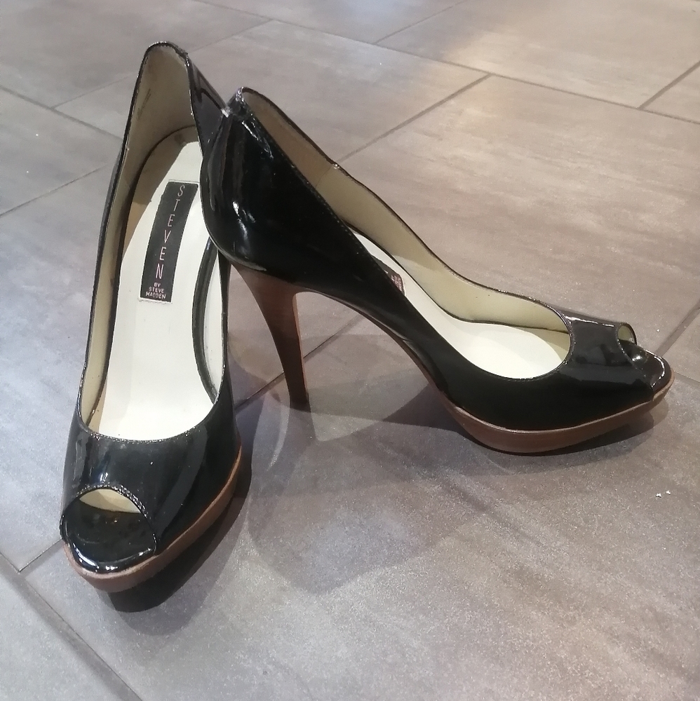 2 for $30 Steven Steve Madden 7.5 peep toe
